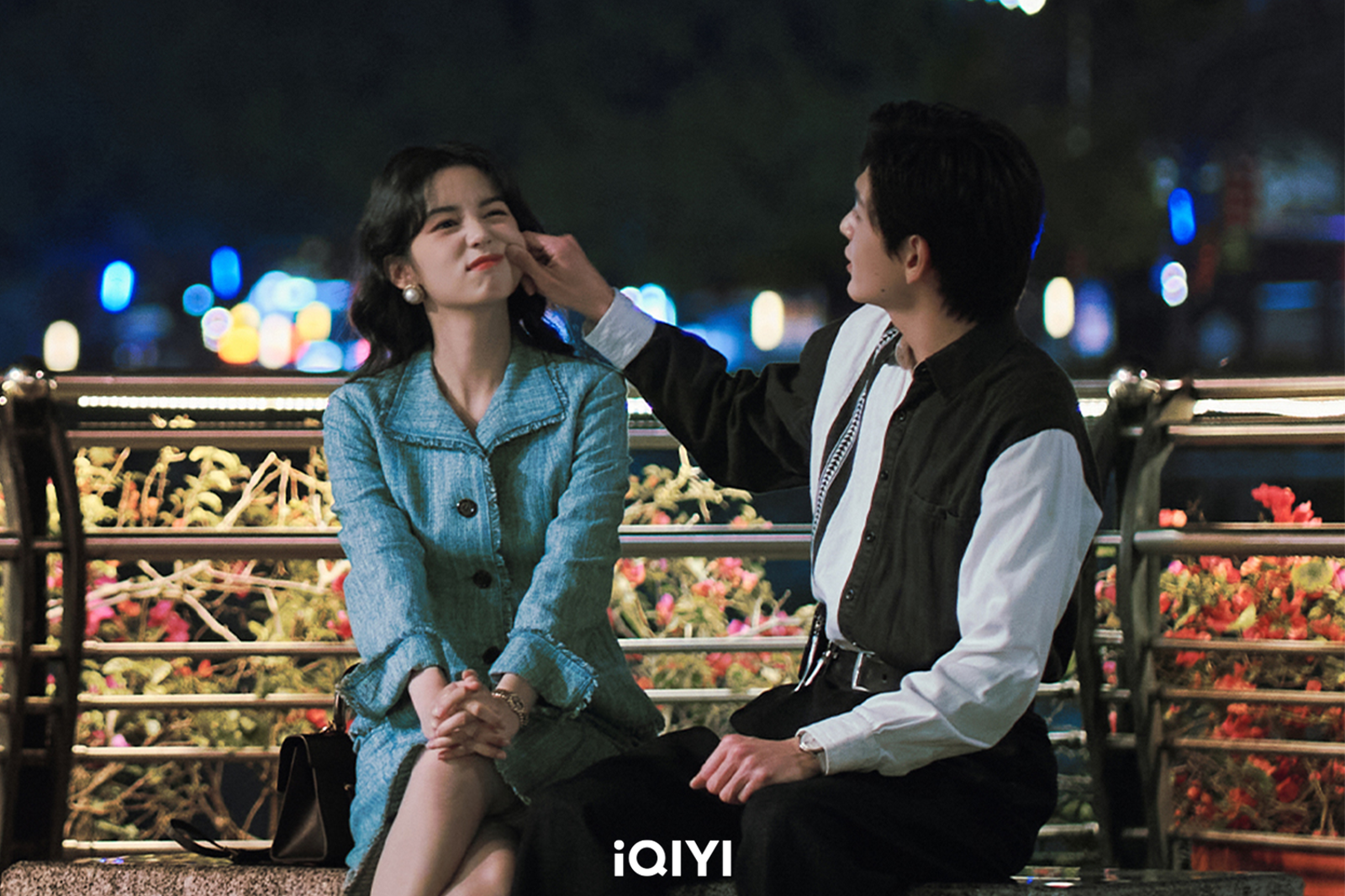 27歲陸劇女神復古造型美炸！逆襲成霸氣「富婆媽咪」　懟天懟地不憋屈被讚「女性友好」