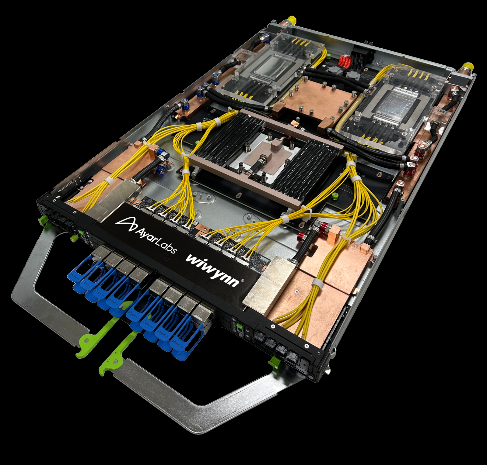 緯穎與Ayar Labs合作、支援CPO垂直擴展的AI伺服器機櫃運算托盤。（圖／緯穎）