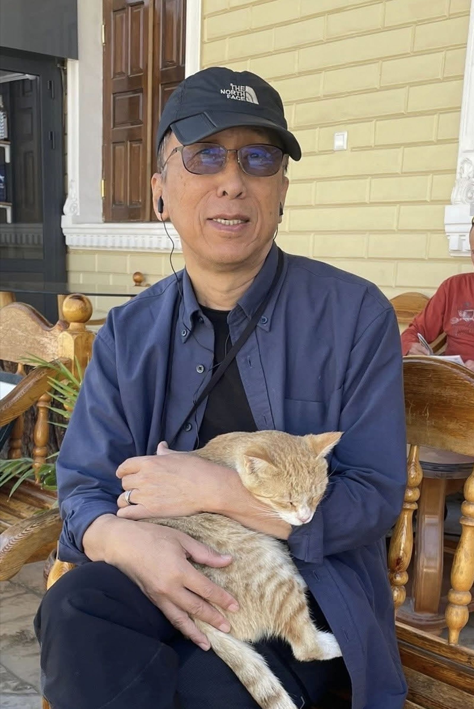 苦苓去年10月迎接70歲大壽。翻攝苦苓臉書