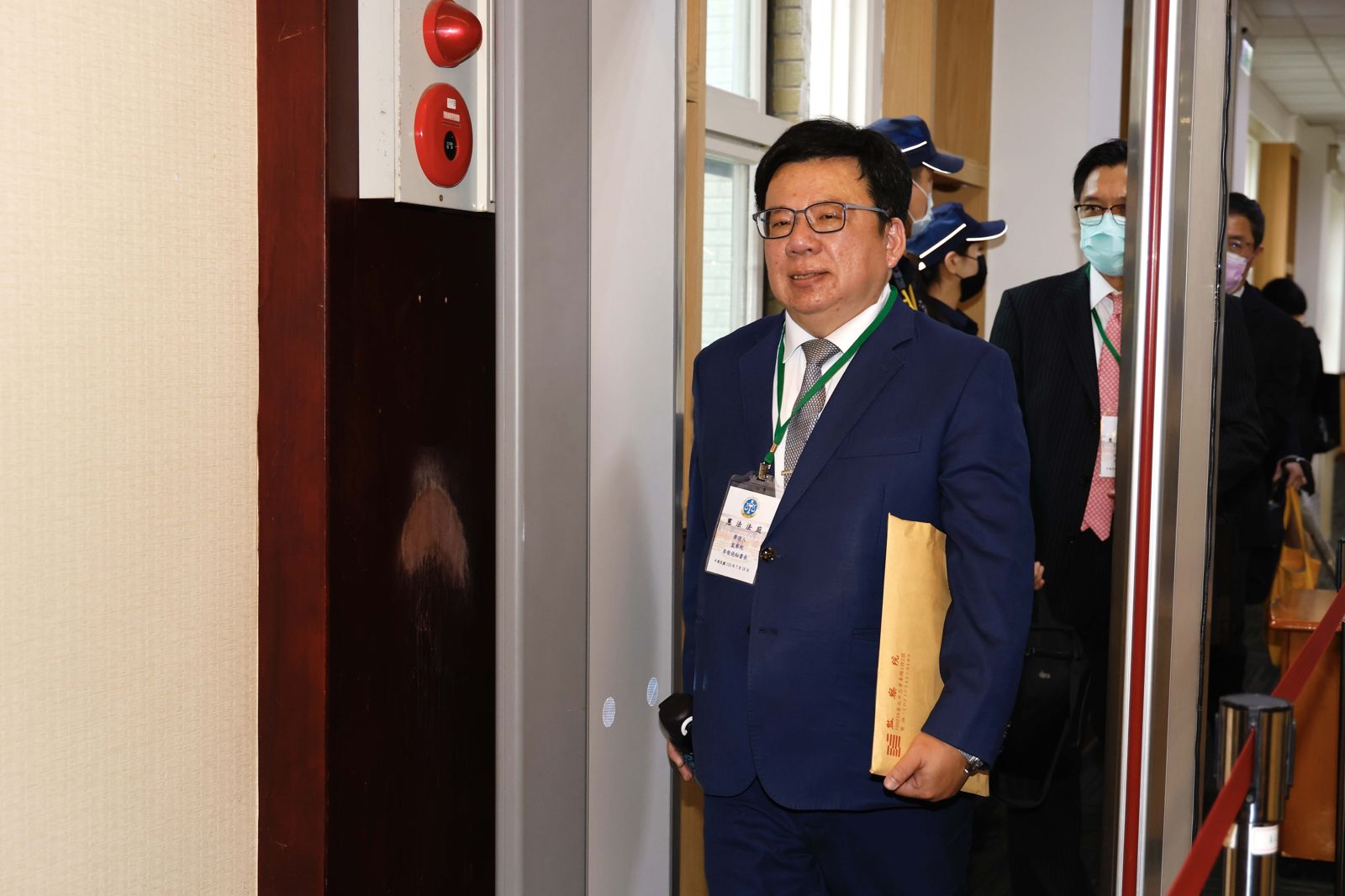 昔用公務車載狗丟烏紗帽！李俊俋獲延攬轉任綠政策會副執行長