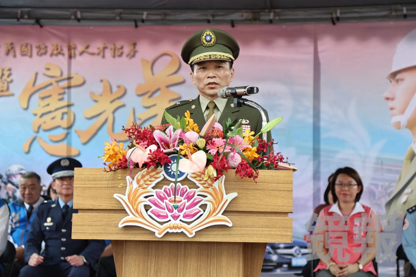 憲兵指揮部少將發言人唐明德遭姊弟爆料未善盡奉養母親義務,母親死後馬上要求清算遺產。翻攝憲指部