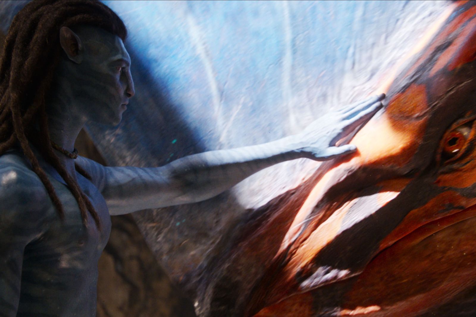 《阿凡達：火與燼》人類勢力捲土重來　潘朵拉星戰再起珍奇異獸首曝光