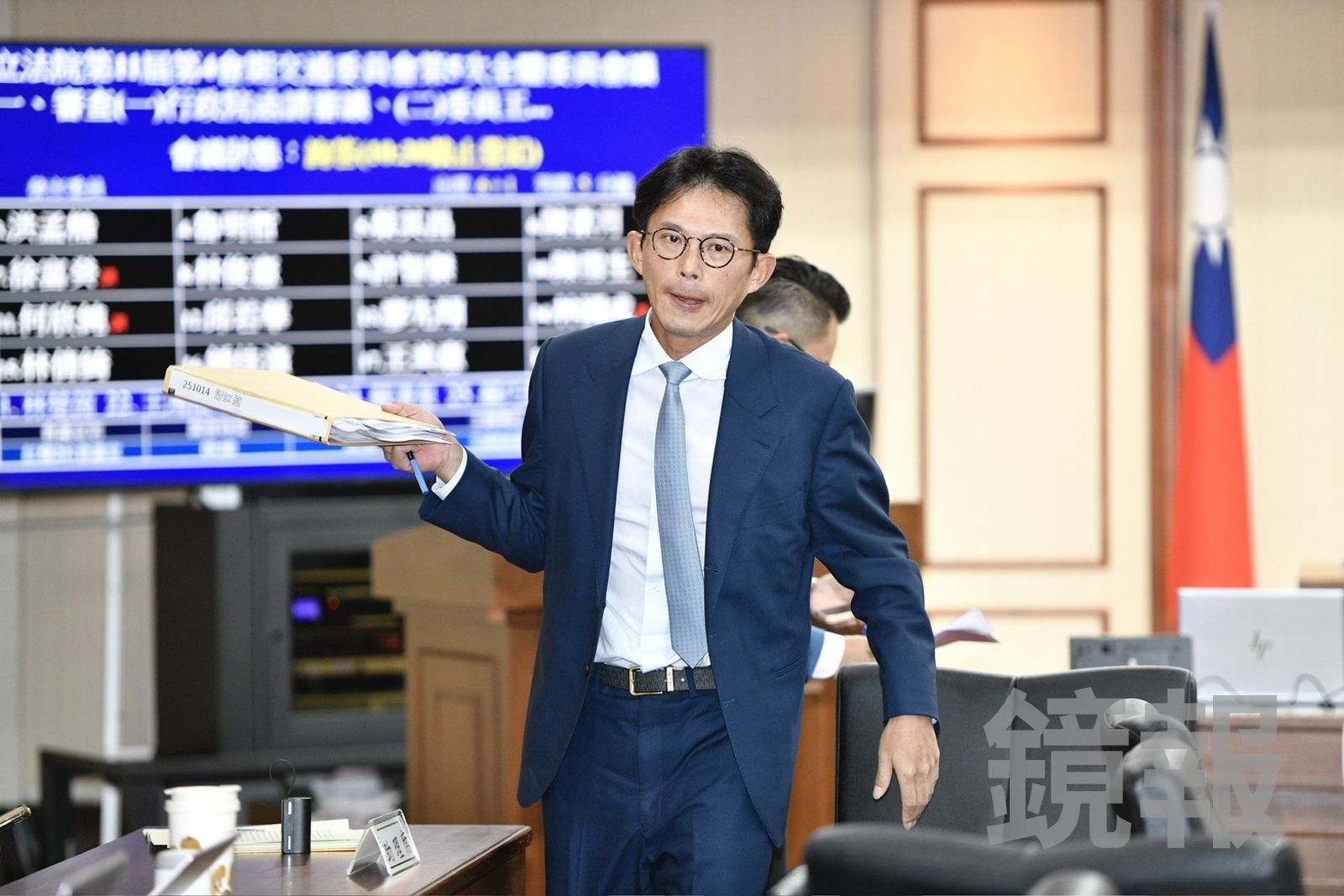 受邀至政大演講!遭網友質疑「問A答B」 黃國昌建議看他質詢:見識民進黨官員的高強功力