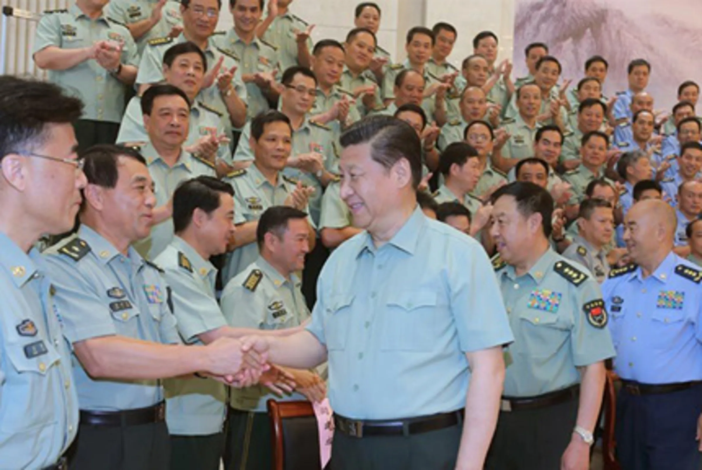中共軍中大地震!57名上將接連出事「習近平親信也難逃」 他揭背後原因