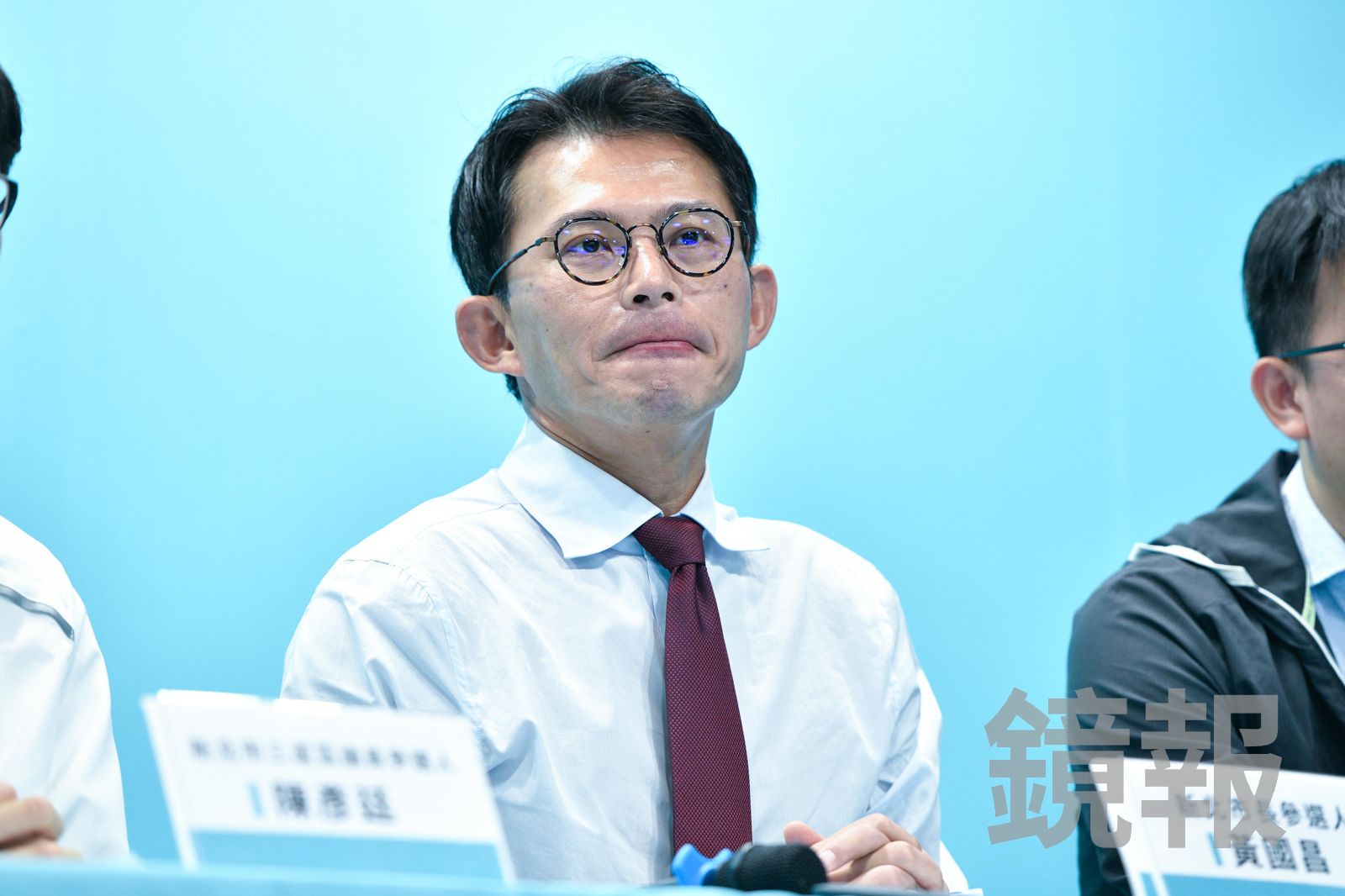 黃國昌喊「我像會接受老共安排？」黃光芹沉默不語　眼神閃爍畫面網瘋傳