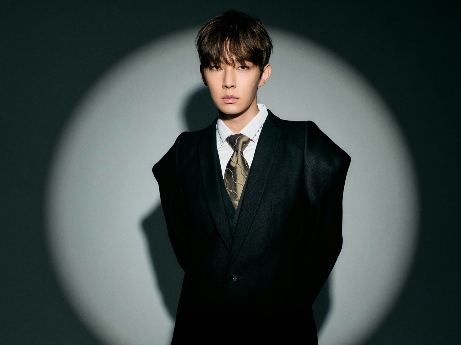 炎亞綸宣布喜訊!溫柔告白:謝謝沒有離開的你