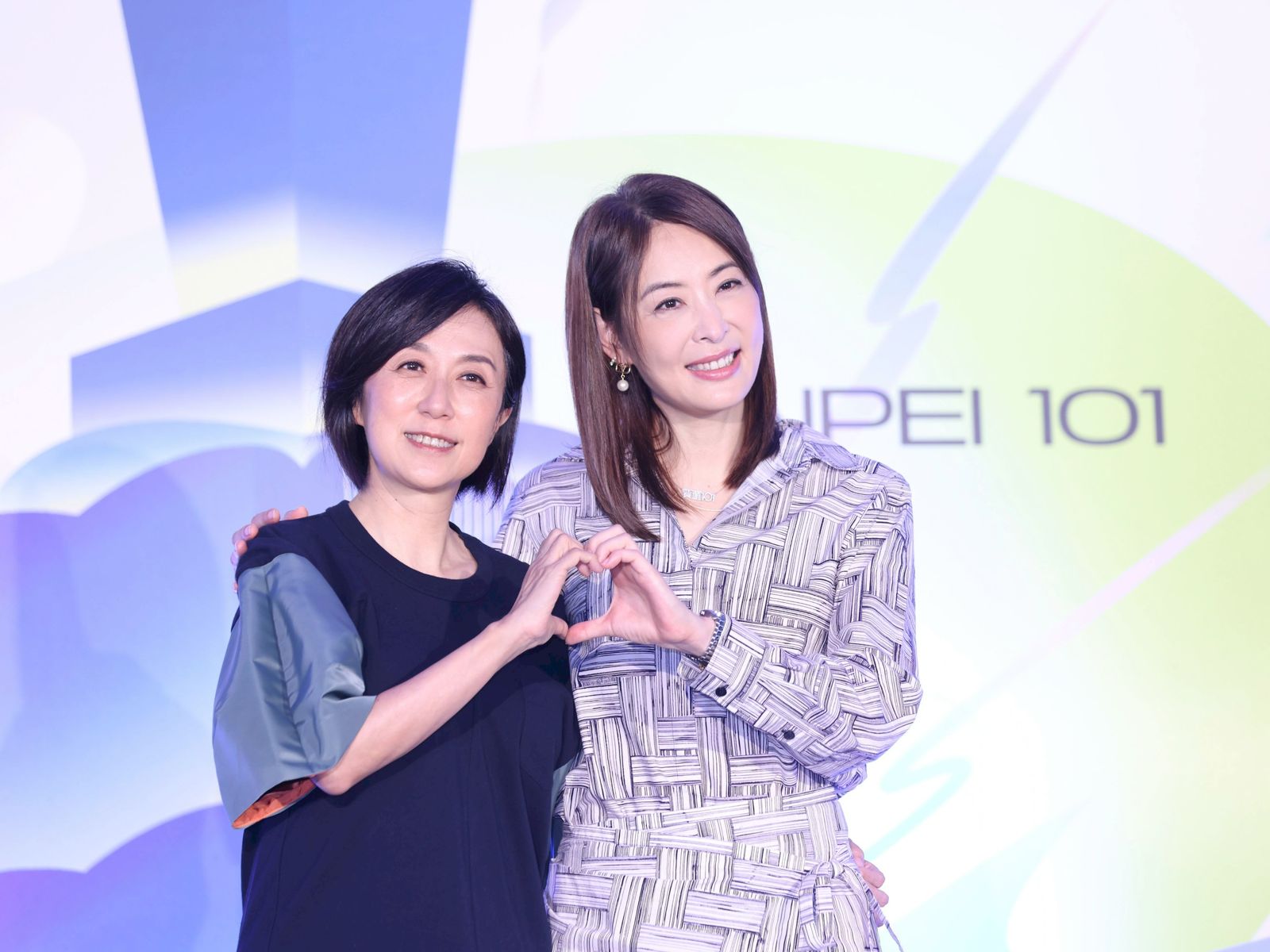 黃韻玲、賈永婕出席「SPARK the MUSIC台北101 ×北流跨年煙火音樂徵選計畫」記者會。劉耀勻攝