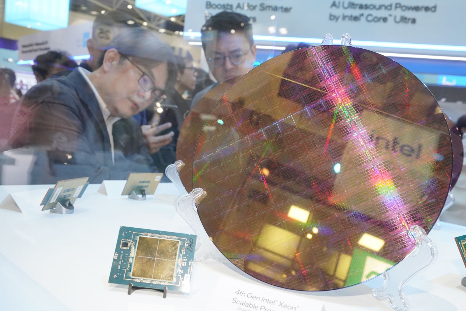 不怕關稅？台股急崩後拉回　法人：半導體關稅才是重頭戲