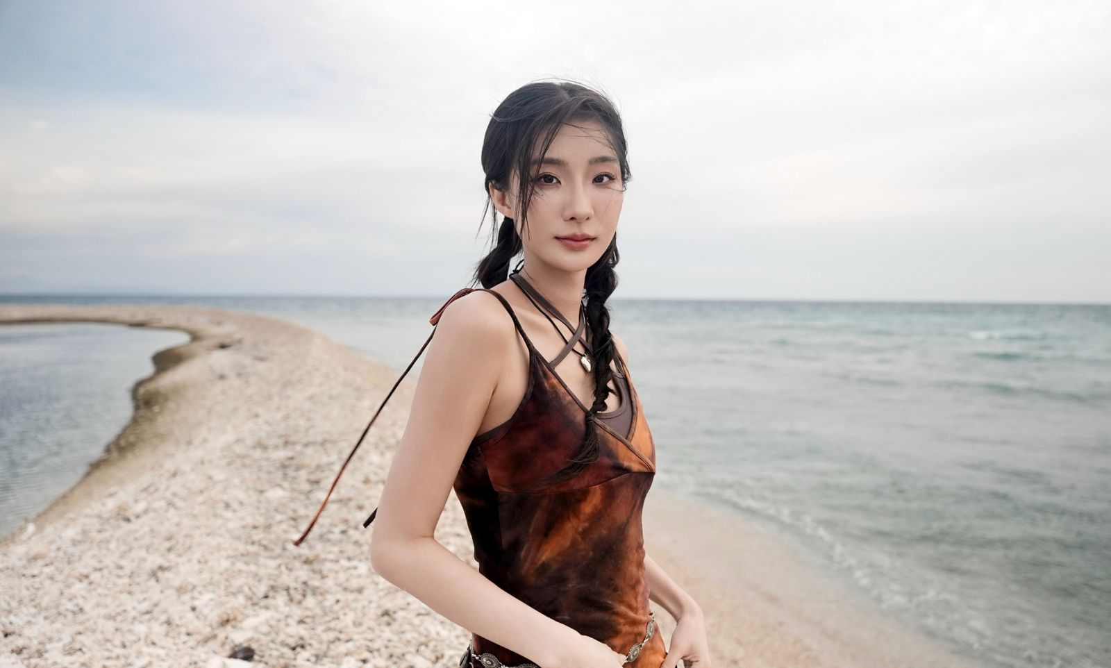 陳華紅到登上紐約時代廣場　現身大馬狂吐險出意外