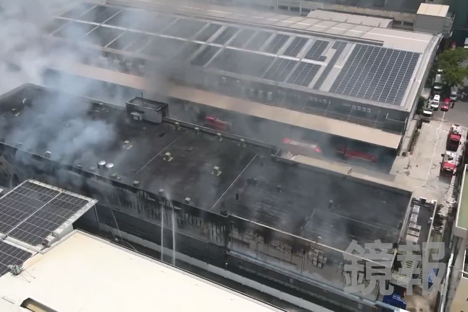 消防局出動無人機監控殘火分布情況。民眾提供