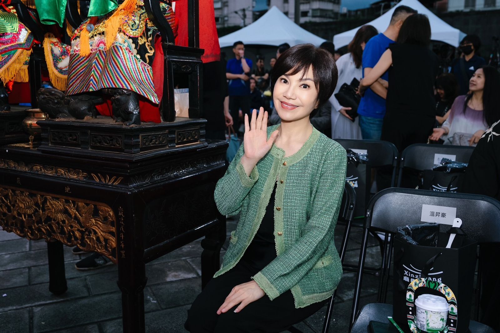 唐美雲現身廟街潮時尚活動。唐美雲歌仔戲團提供