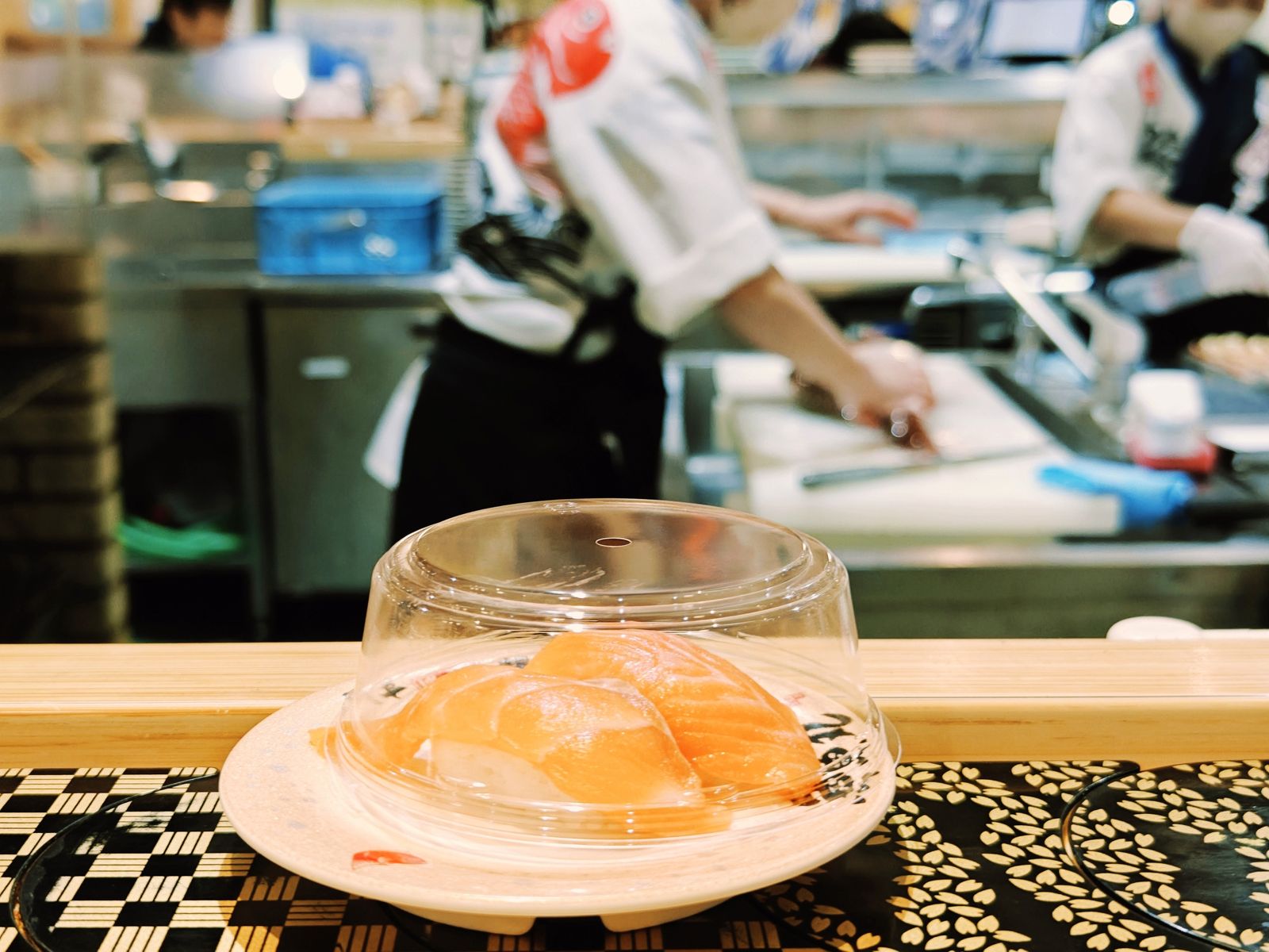 今天啥日｜11／22  迴轉壽司紀念日  高級日料變身庶民美食