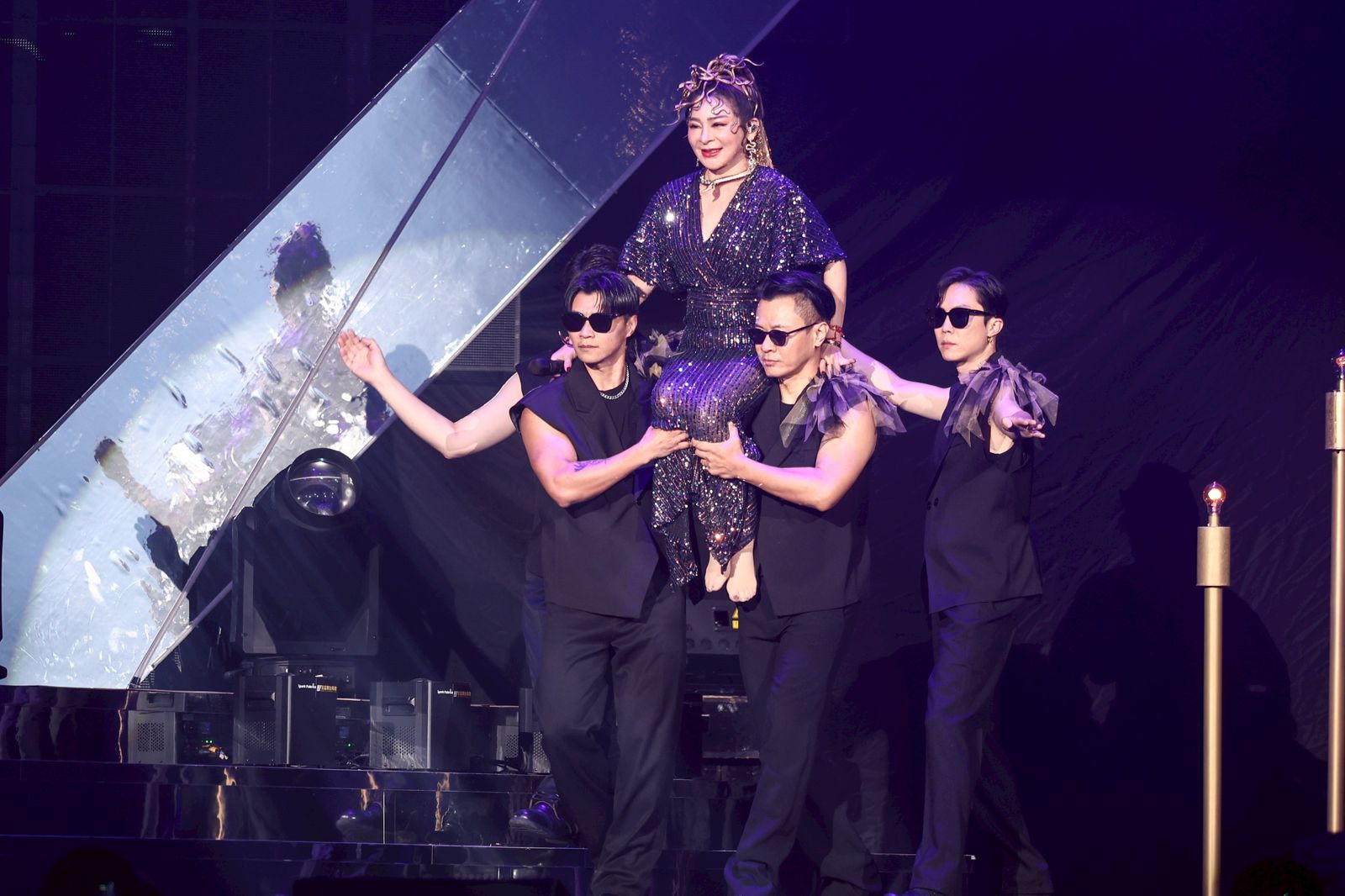 王彩樺10日登藍寶石演唱會開唱。高雄流行音樂中心提供