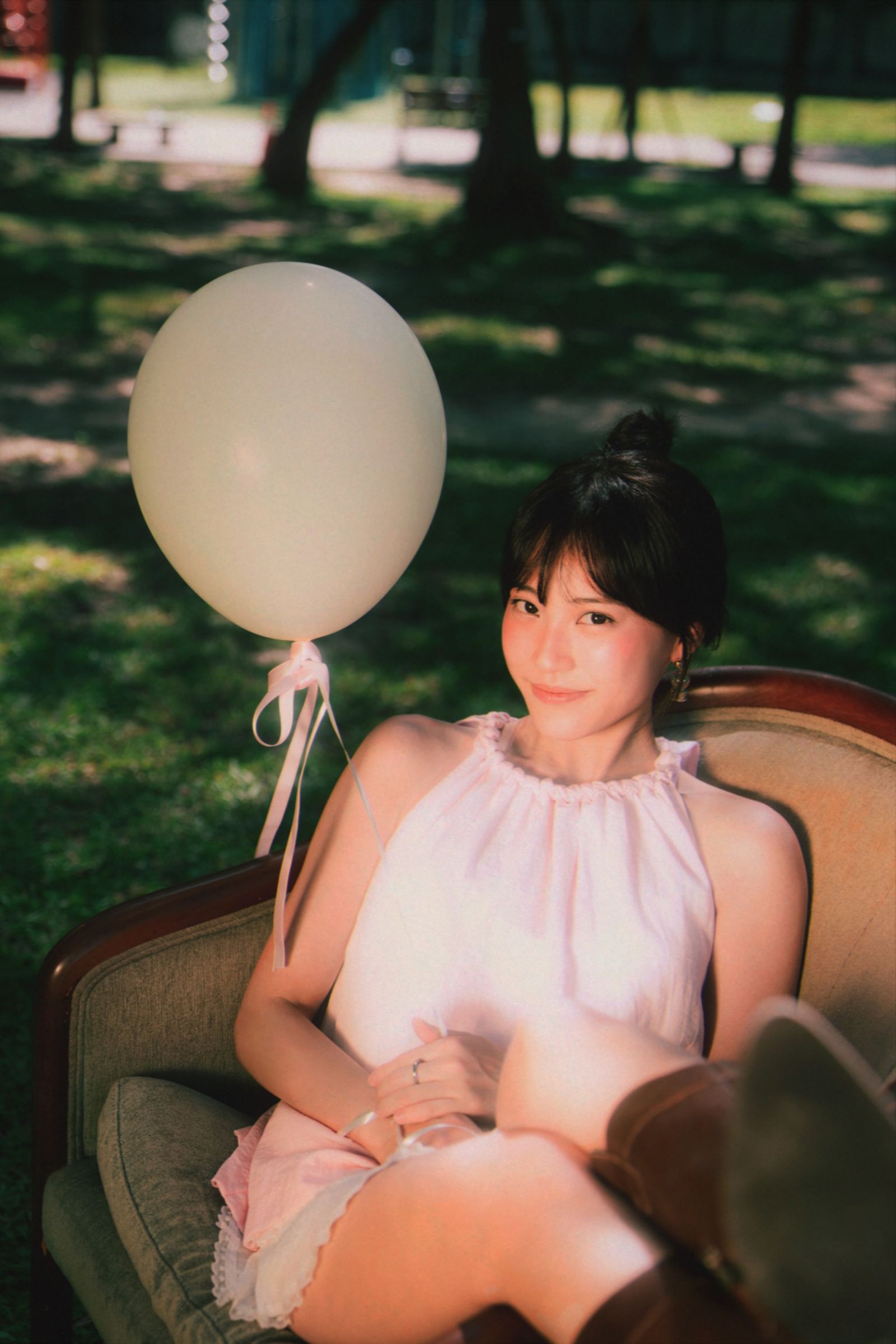 Maderlin Weng推出首張 EP《All Over Again》。Maderlin Weng提供