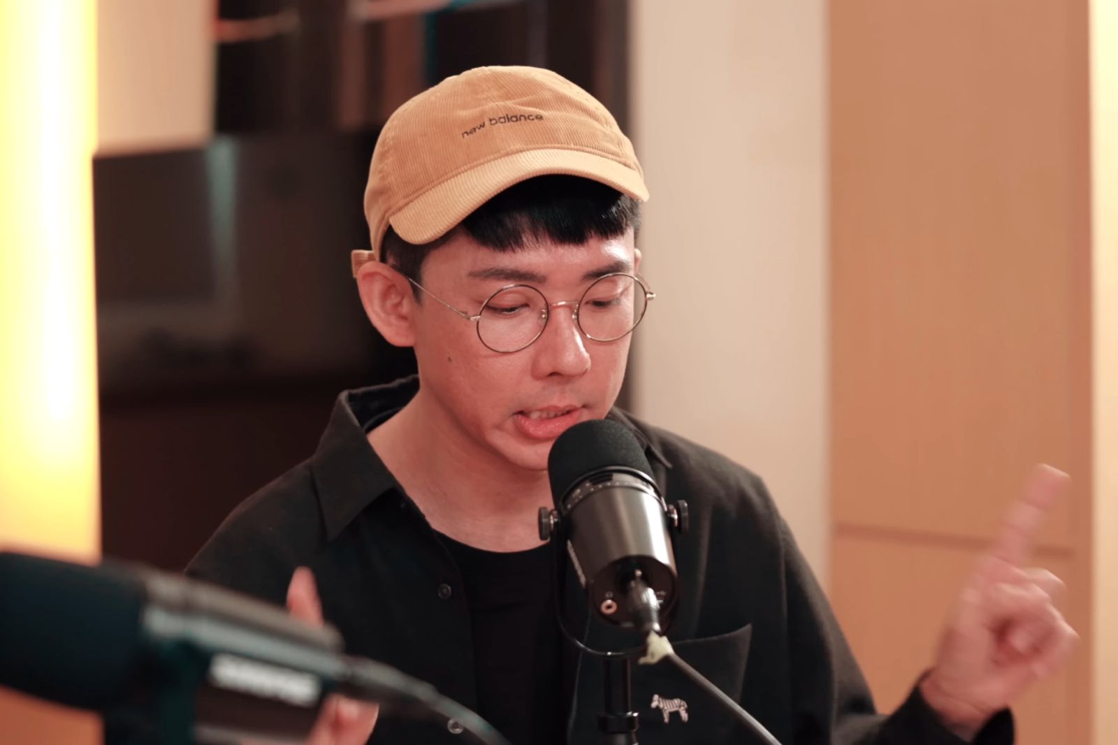 阿滴昔患憂鬱症傳「離別訊息」　滴妹早上才看見「急奔他家」