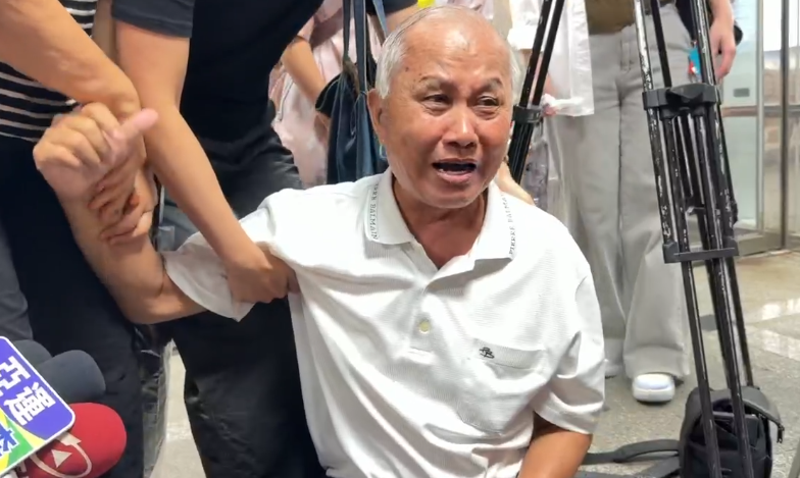 「不判死我先死給你看！」土城家暴軟爛男躲過一死　家屬坐地痛哭：要絕食抗議