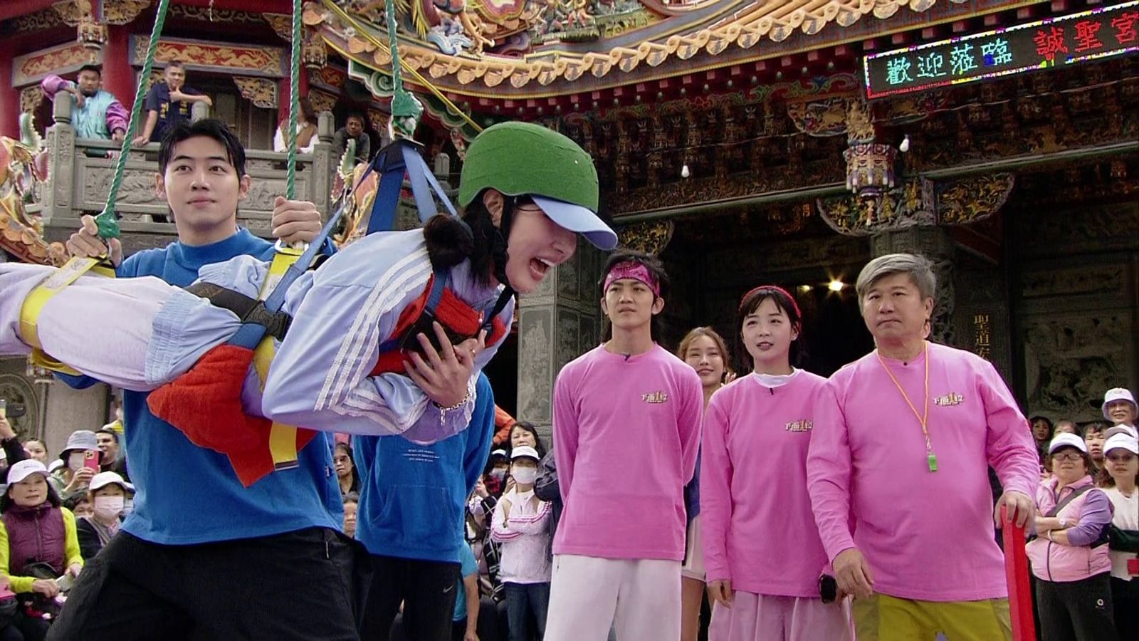 啦啦隊女神錄影被吊半空！南珉貞崩潰慘叫　胡瓜為98歲奶奶拼了