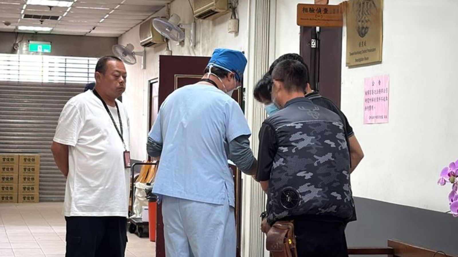 熱熔膠棒狠抽虐殺22歲男 母相驗室癱軟哭喊:6天沒理我了