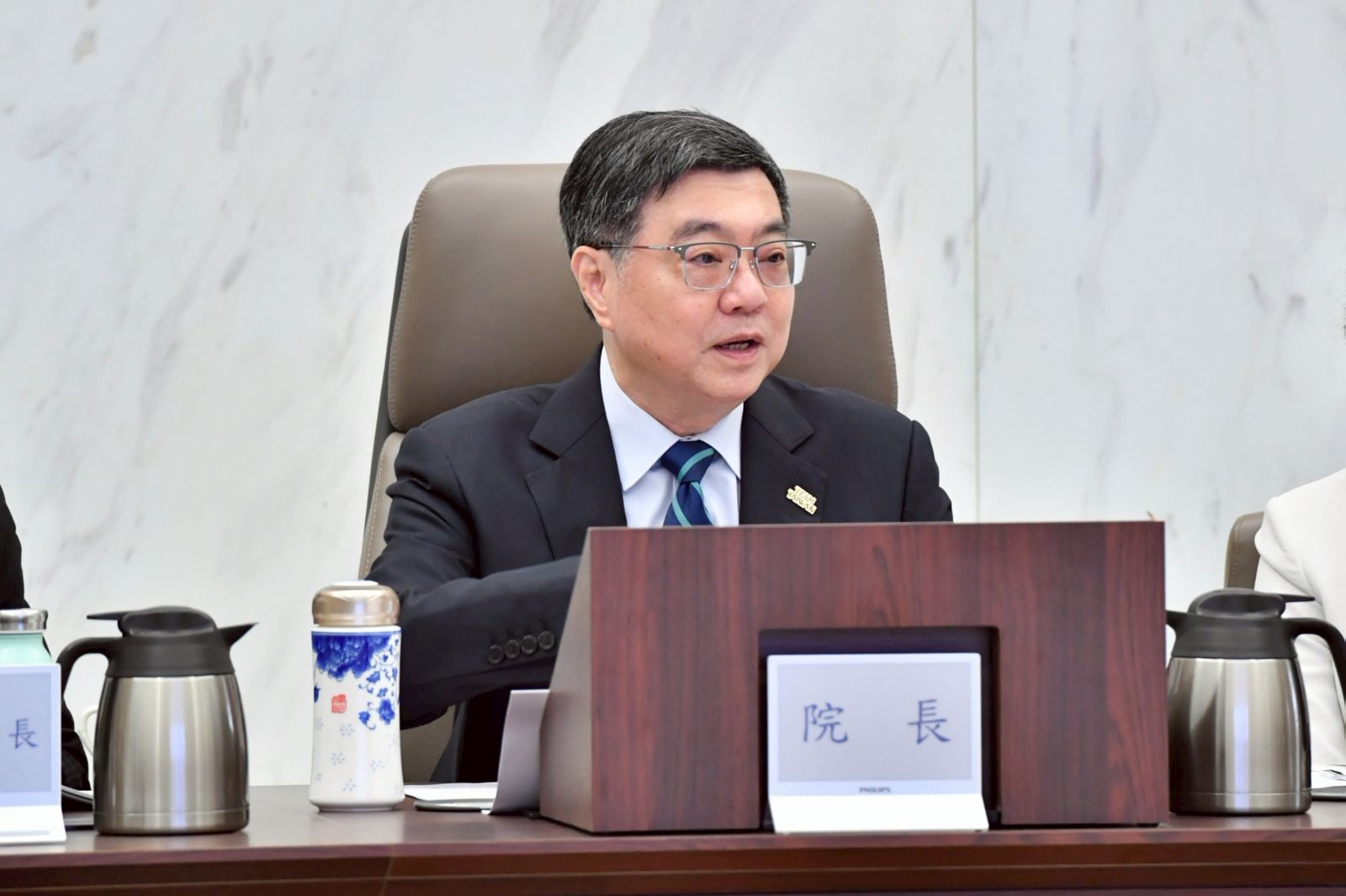 傳藍營最快下週放行總預算　卓榮泰8字箴言提醒各部會首長全力爭取