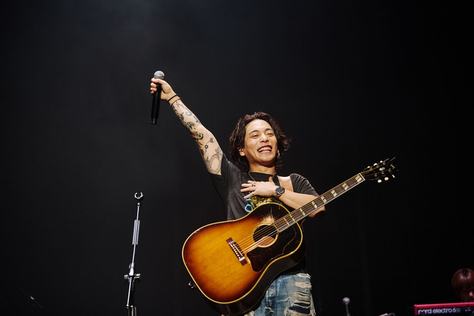 優里首攻小巨蛋狂吸2.3萬人完售開唱! 被台灣美食圈粉:很喜歡這裡