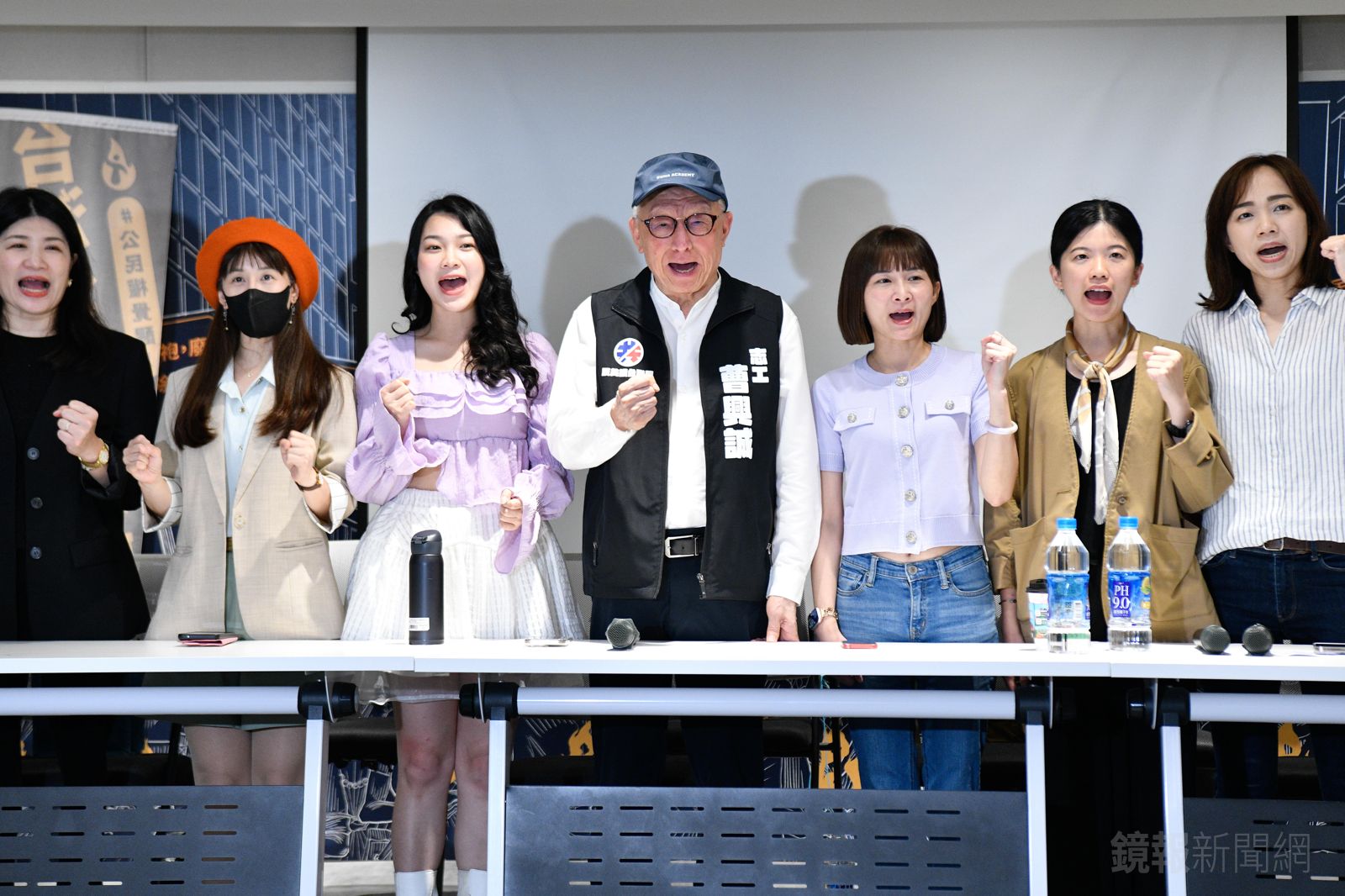 各地罷團近日頻頻合體舉行記者會,呼籲民眾站出來支持罷免不適任的國民黨立委。(資料照片/李智為攝)