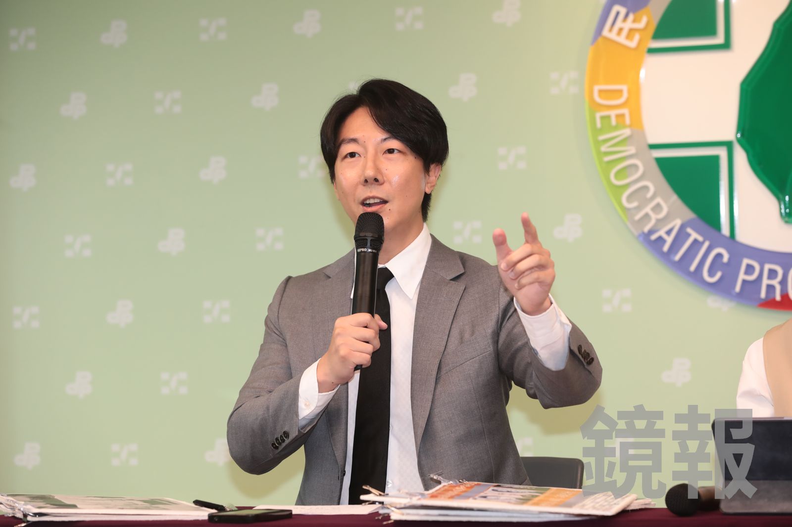 傳「鄭習會」前藍要拿下3張賣台門票 民進黨轟:甘願洗掉反共DNA