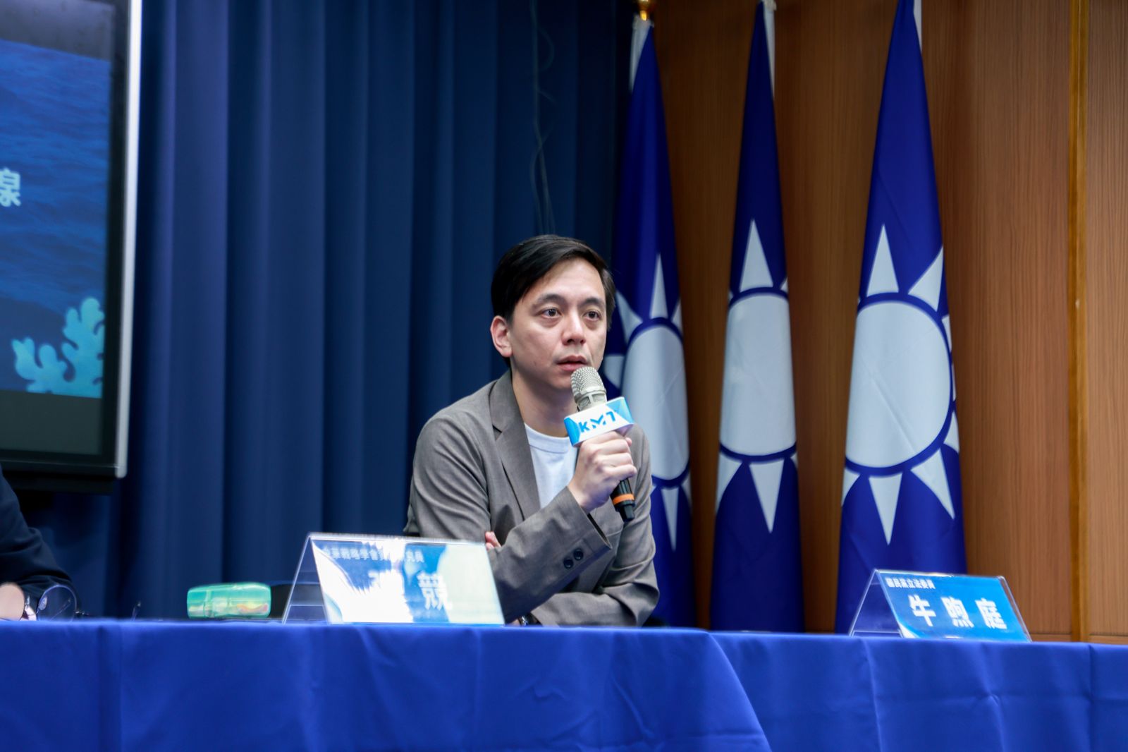 外交官李冠德爭議一籮筐 國民黨籲外交部提出調查時間表:別想船過水無痕
