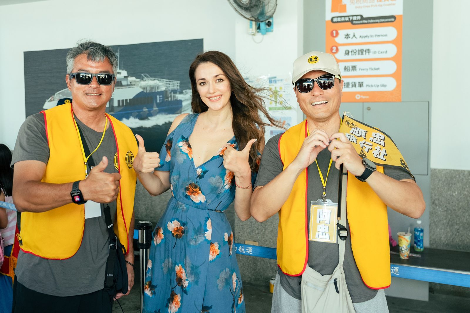 瑞莎穿白洋裝跳水「擔心1事」　讚李銘順、李銘忠把孩子照顧的很好