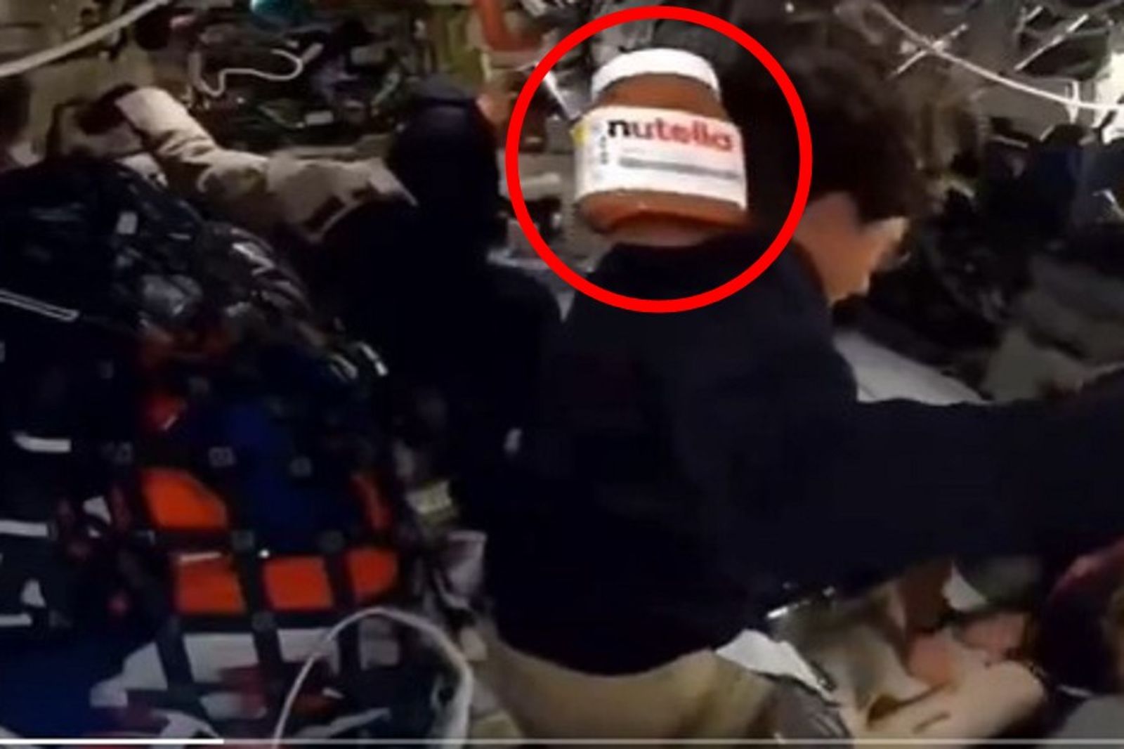 太空最狂業配！阿提米絲2號創紀錄瞬間　這罐巧克力醬贏麻了