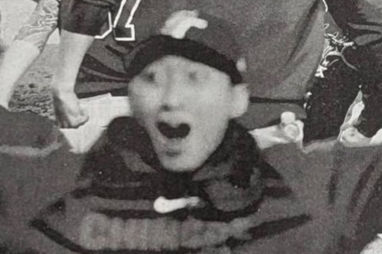 沙子宸分享日本媒體大篇幅報導台灣贏韓國一事,並特別放大自己的臉。圖/翻攝自Threads@shatzuchen