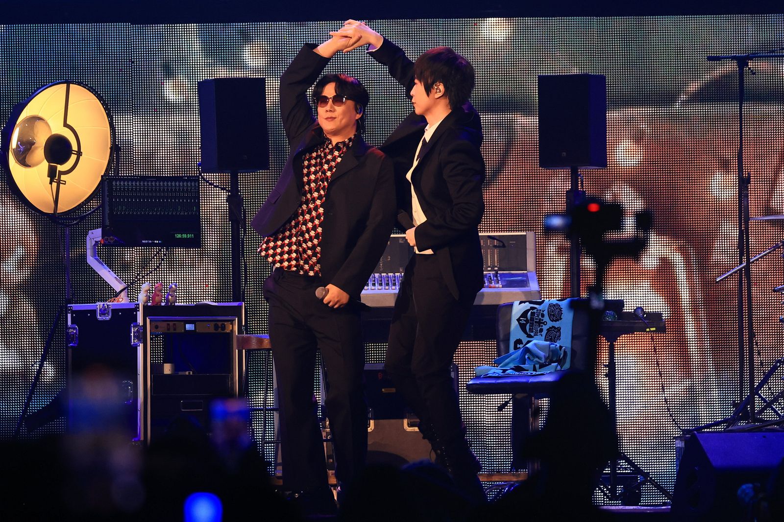 五月天阿信罕見秀雙人舞　1句話踩雷蕭煌奇：想被世壯運金牌摔嗎