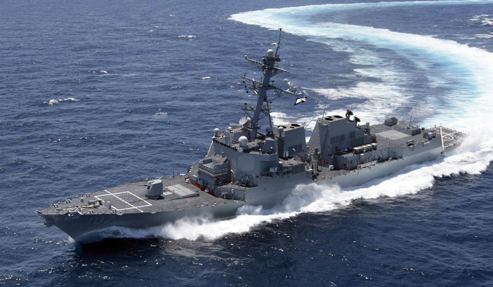 伯克級飛彈驅逐艦(Arleigh Burke class)。圖片取自美國海軍