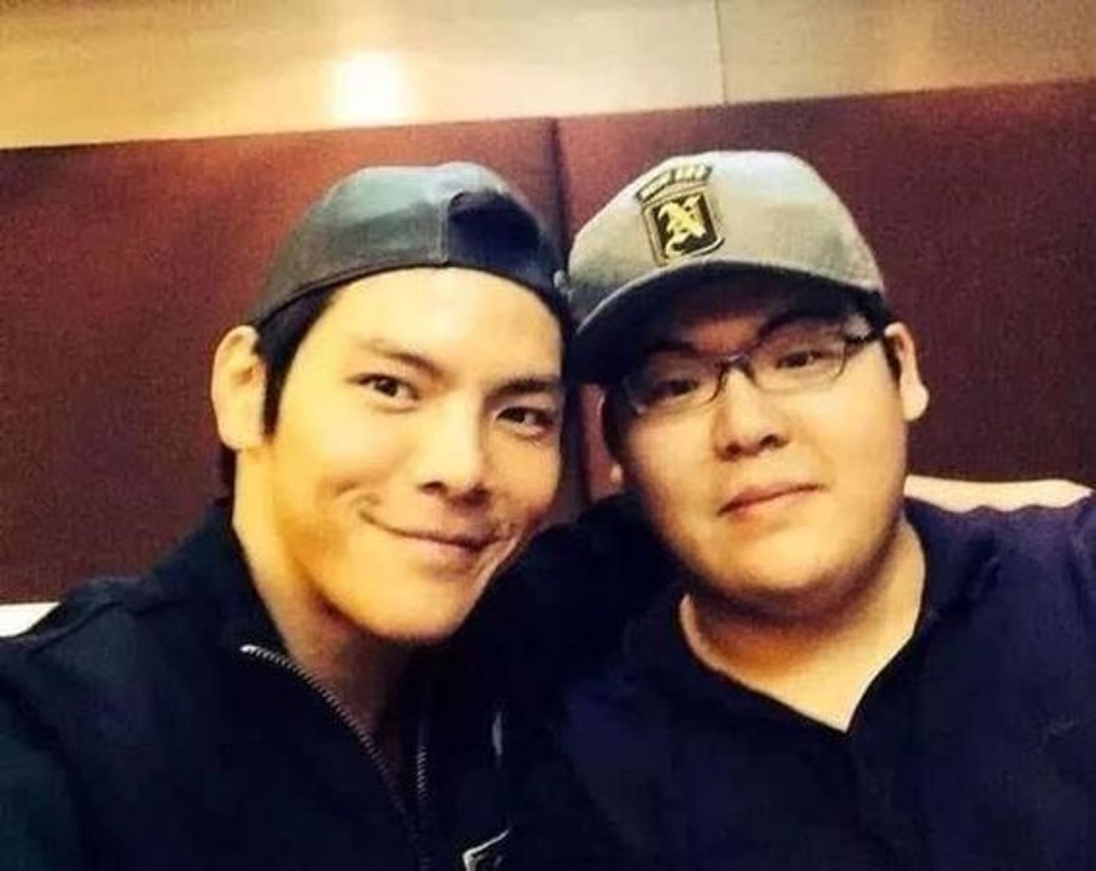 向太常提起向佐(左),卻少見會提起向佑(右),表示這個兒子很令她頭痛。翻攝微博常出現在