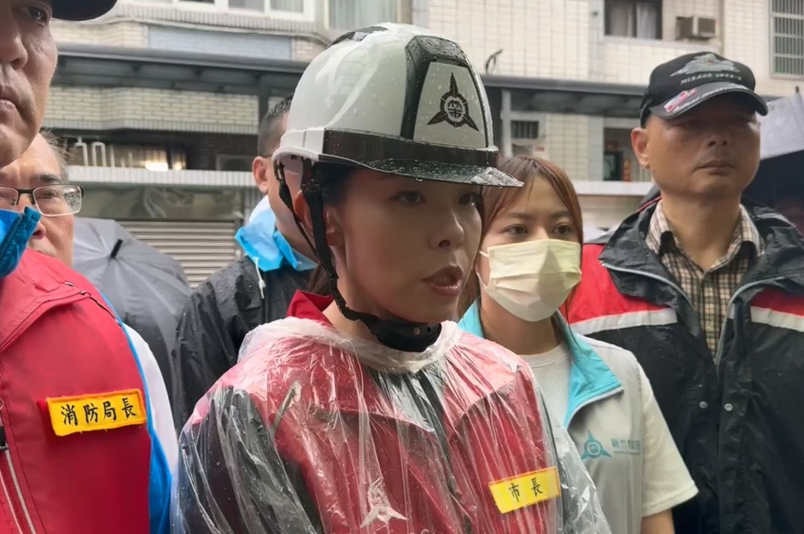 新竹市長高虹安說明最新救災情況。民眾提供