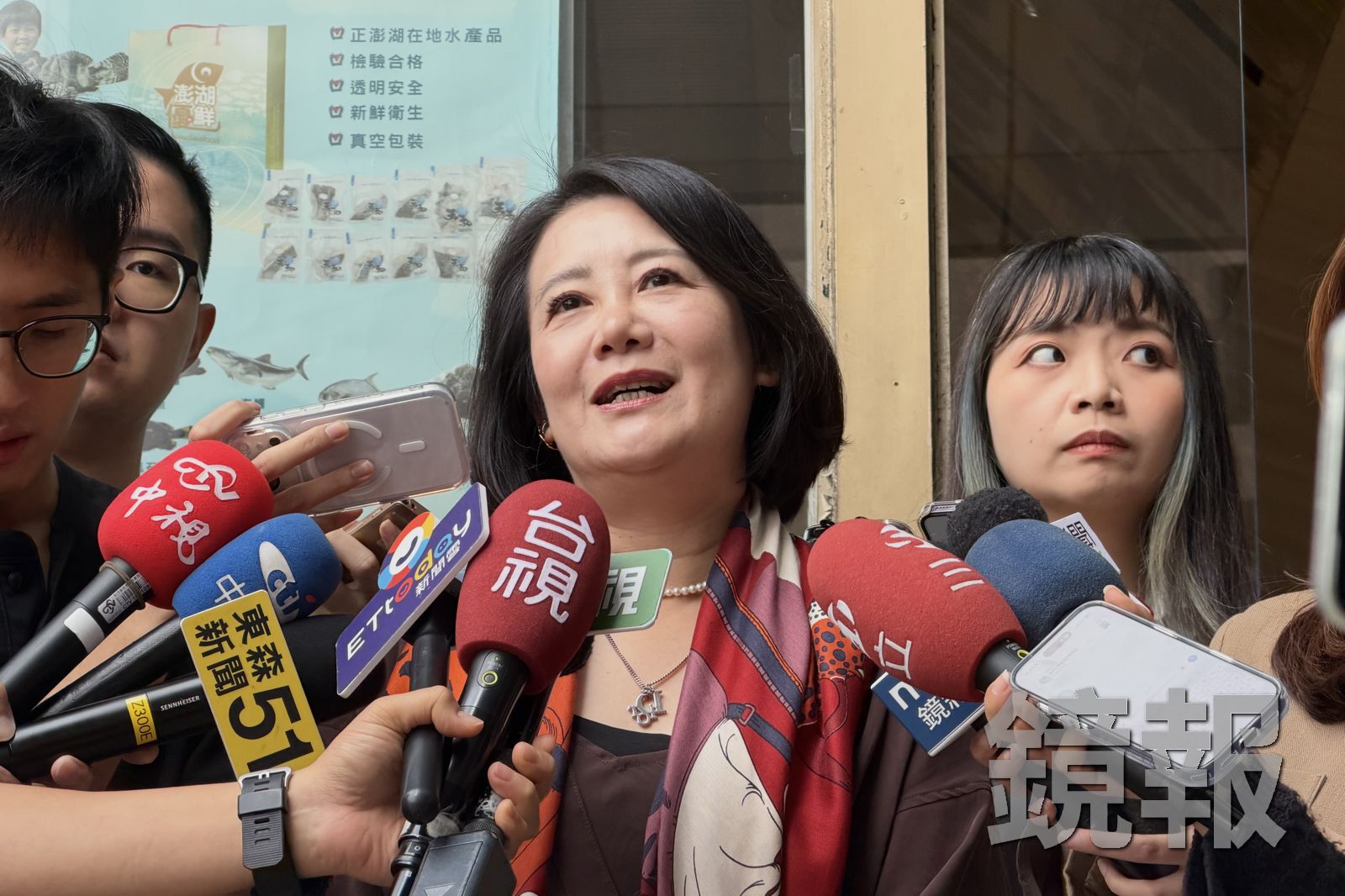 民進黨立委吳思瑤證實,沈伯洋黃金週跟選前之夜都在民進黨中央黨部前的北平東路。攝影袁維駿
