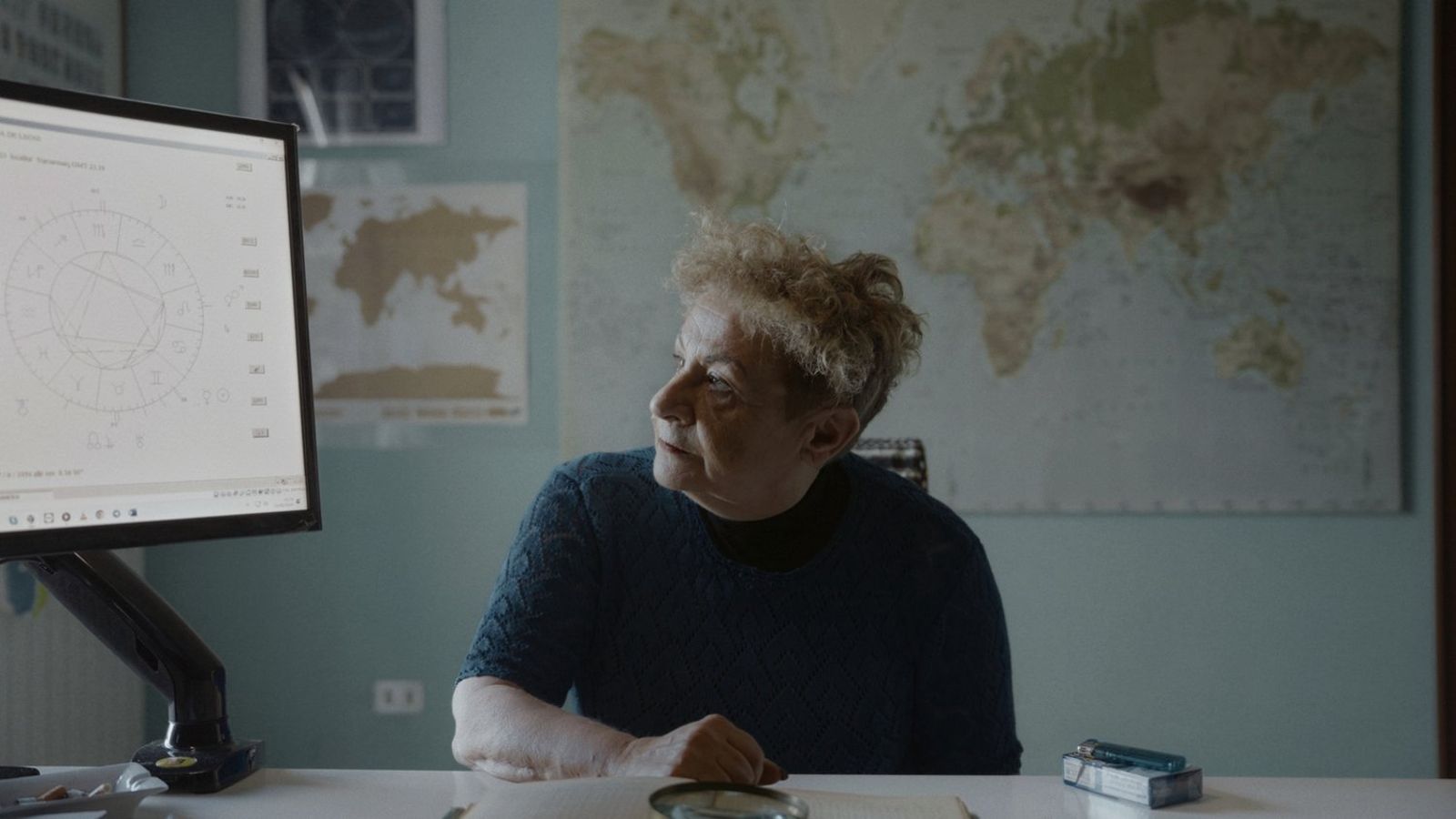 占星師一句話改人生　粉絲飛來台灣算鳥卦、金門吃麵線進行轉運之旅