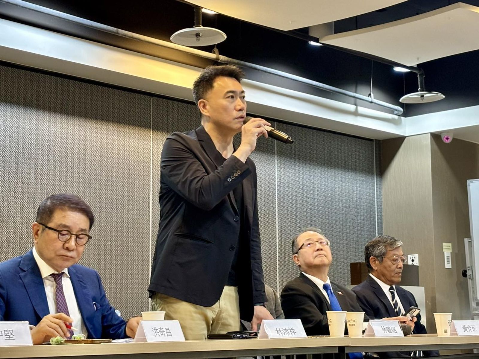 「邊緣人來送件了」　基隆罷免林沛祥二階送件「37533份」達安全門檻