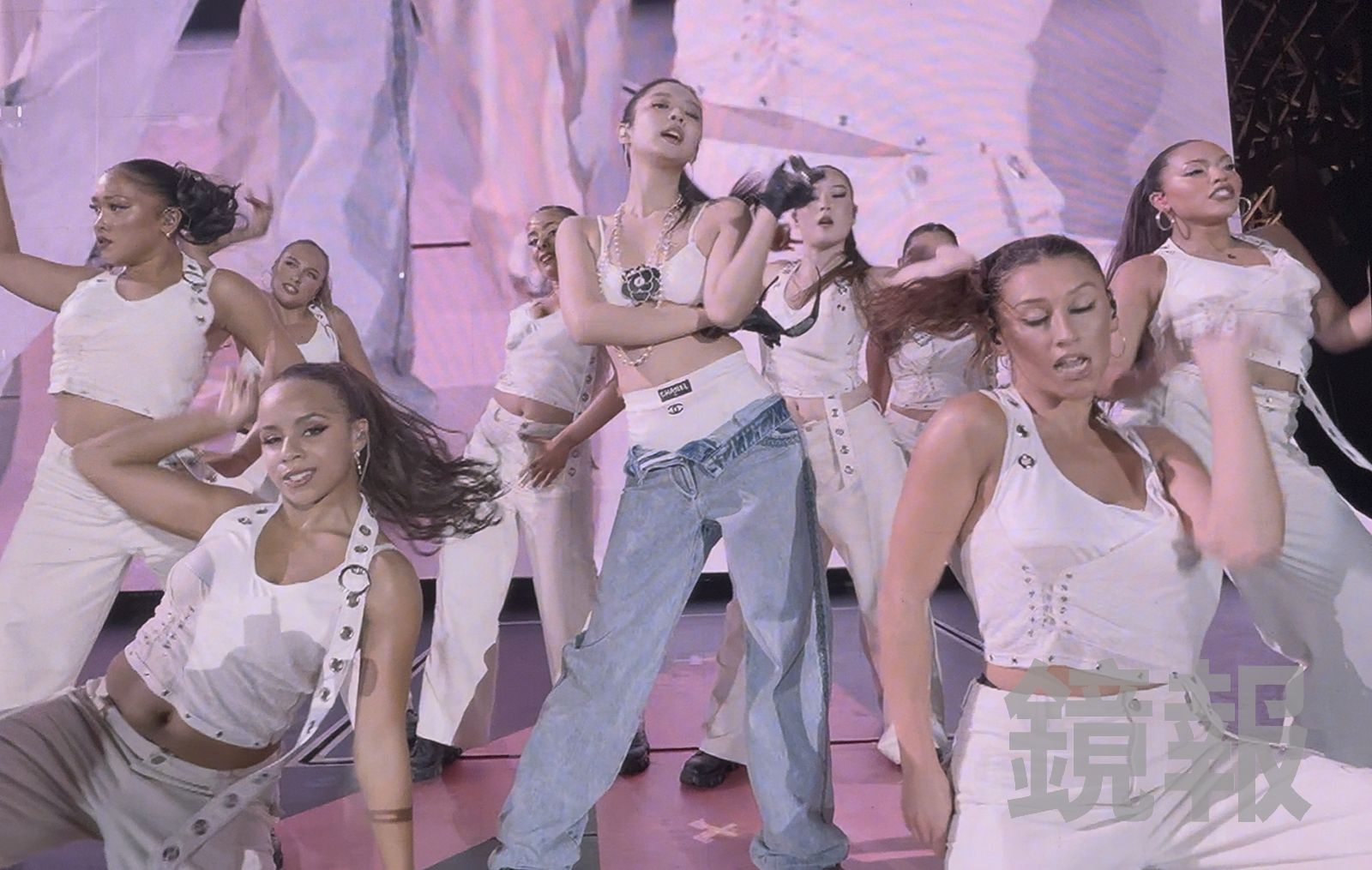 Jennie辣爆5萬歌迷。讀者提供