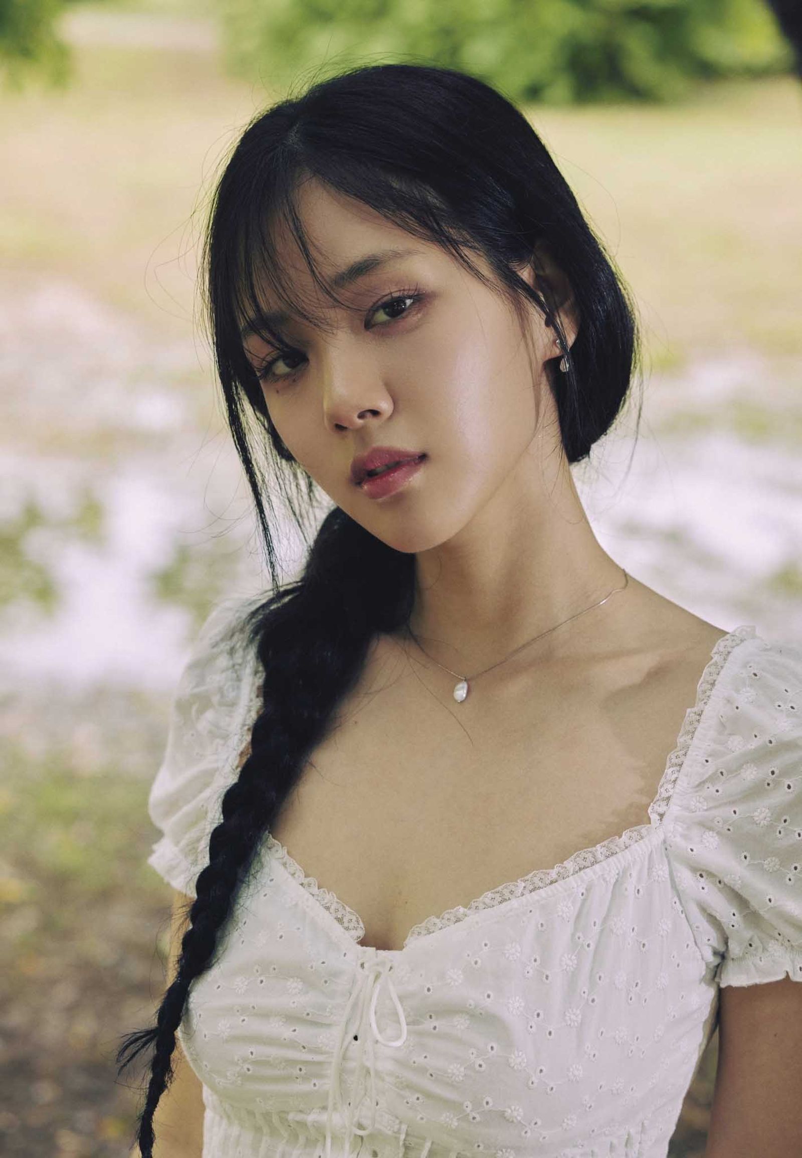 BIBI能演能唱,更打造〈밤양갱(Bam Yang Gang)〉等多首金曲。Live Nation Taiwan 提供