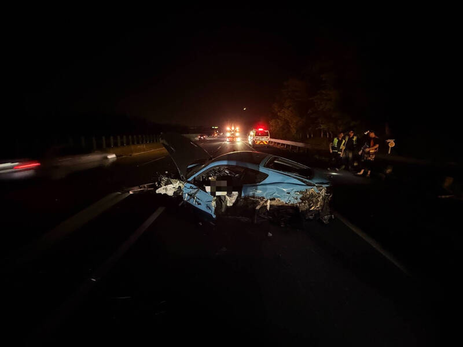 國3關廟段驚傳死亡車禍！　保時捷疑車速過快自撞護欄　