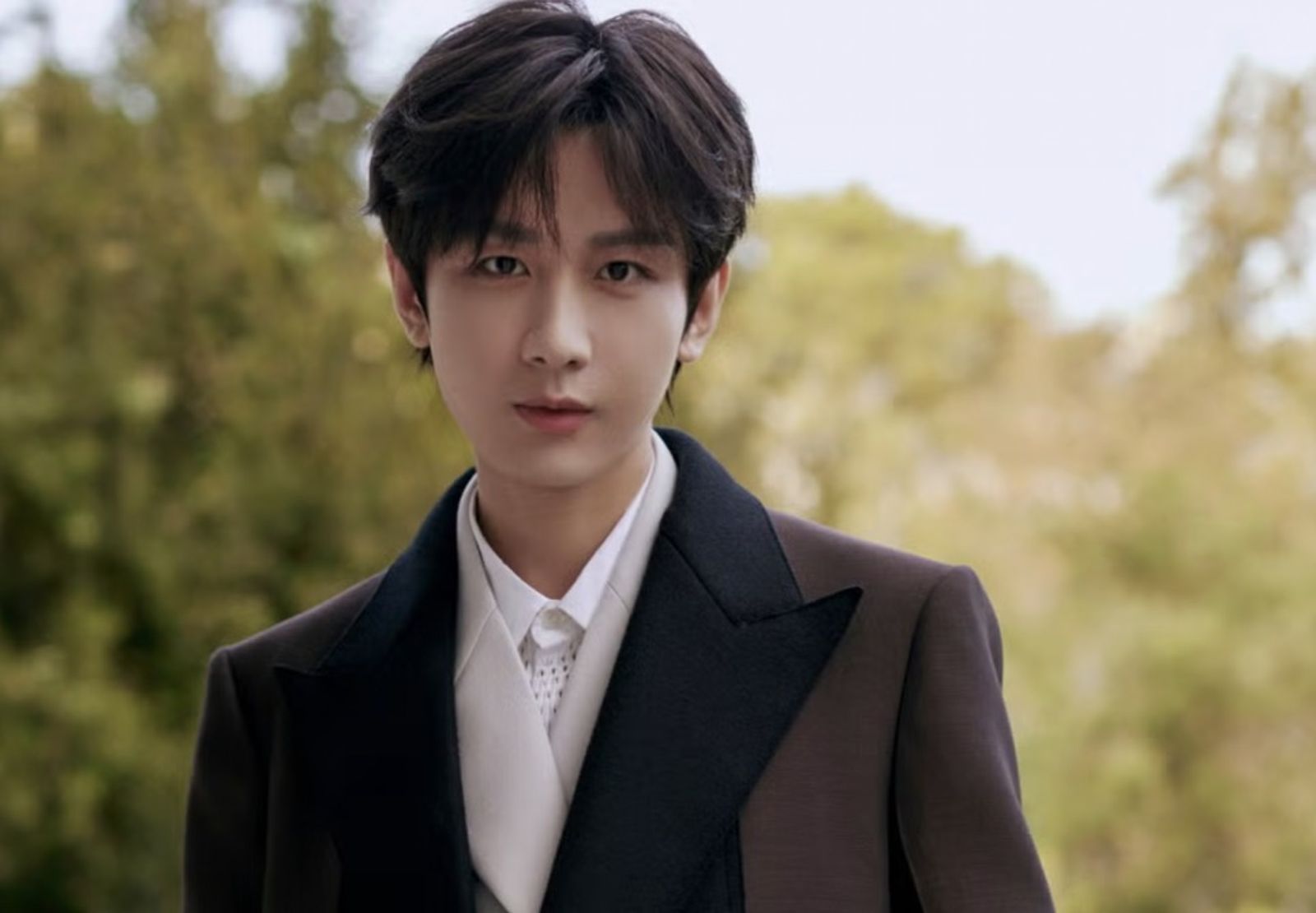 成毅告黑粉意外翻車!法院文書驚見「1989年生」爆人設造假 警方恐介入徹查