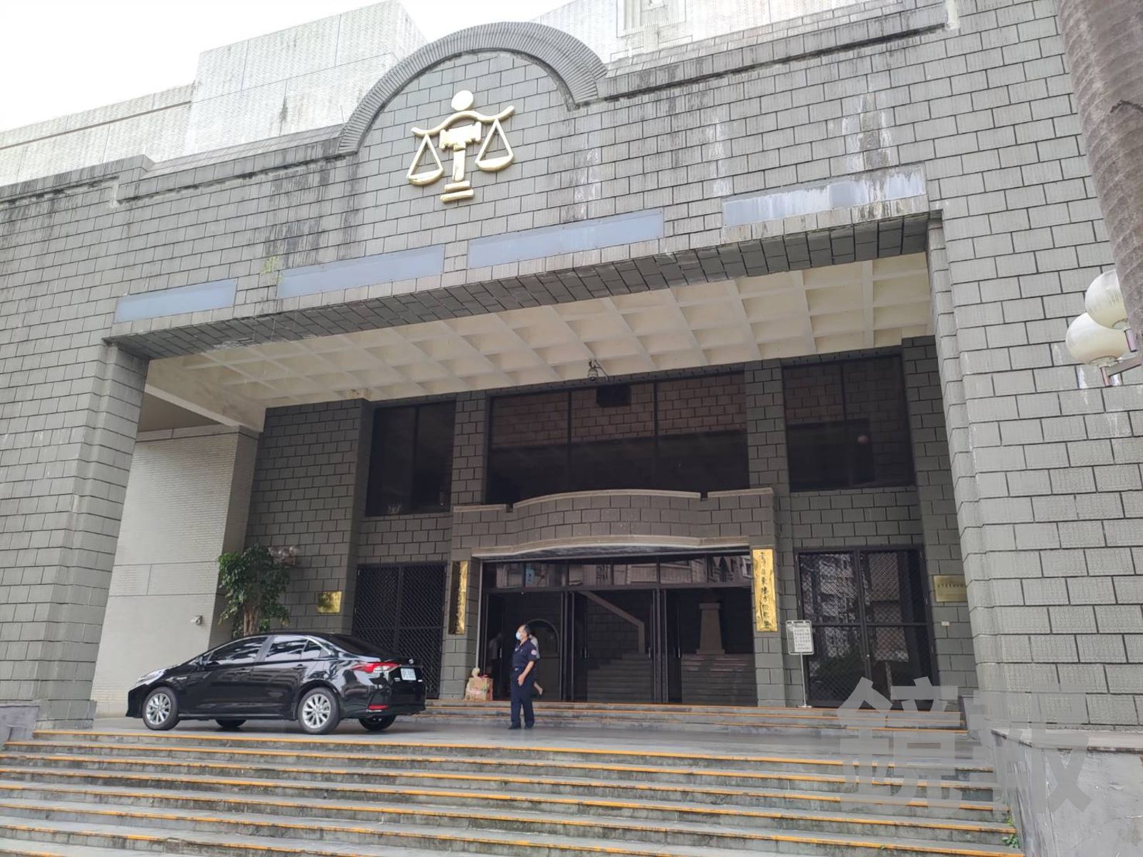 參加同學生日趴竟淪性侵現場 女大生酒醉遭壽星硬上 5男圍觀還有人伸手襲胸