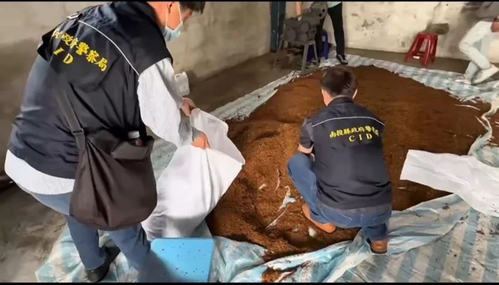 南投縣名間、竹山查獲私菸酒工廠　不明化學添加物恐傷民眾健康