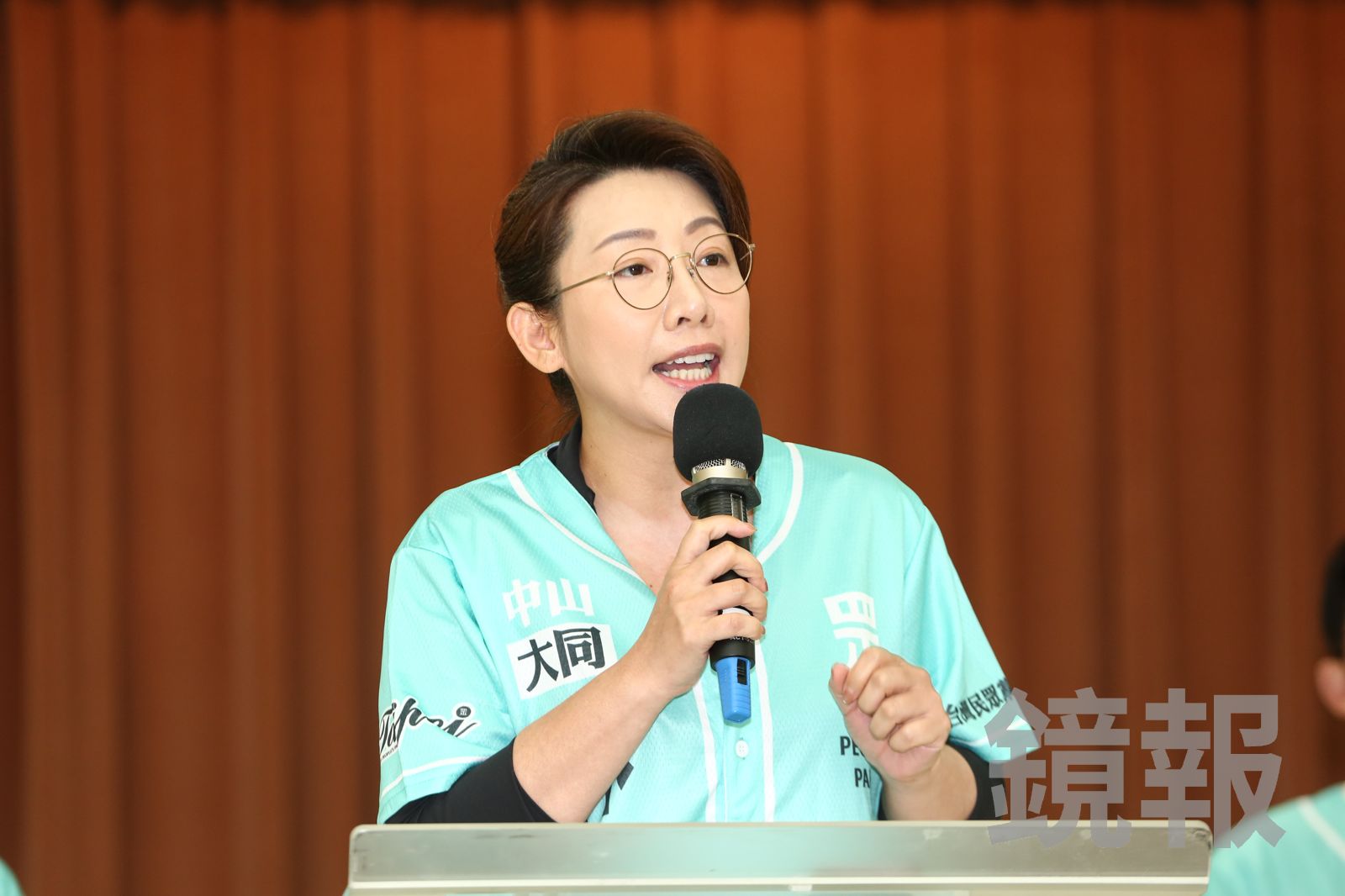 不忍了!美女議員收爆量「鵰照」噁心想吐 幕後變態落網...5萬交保