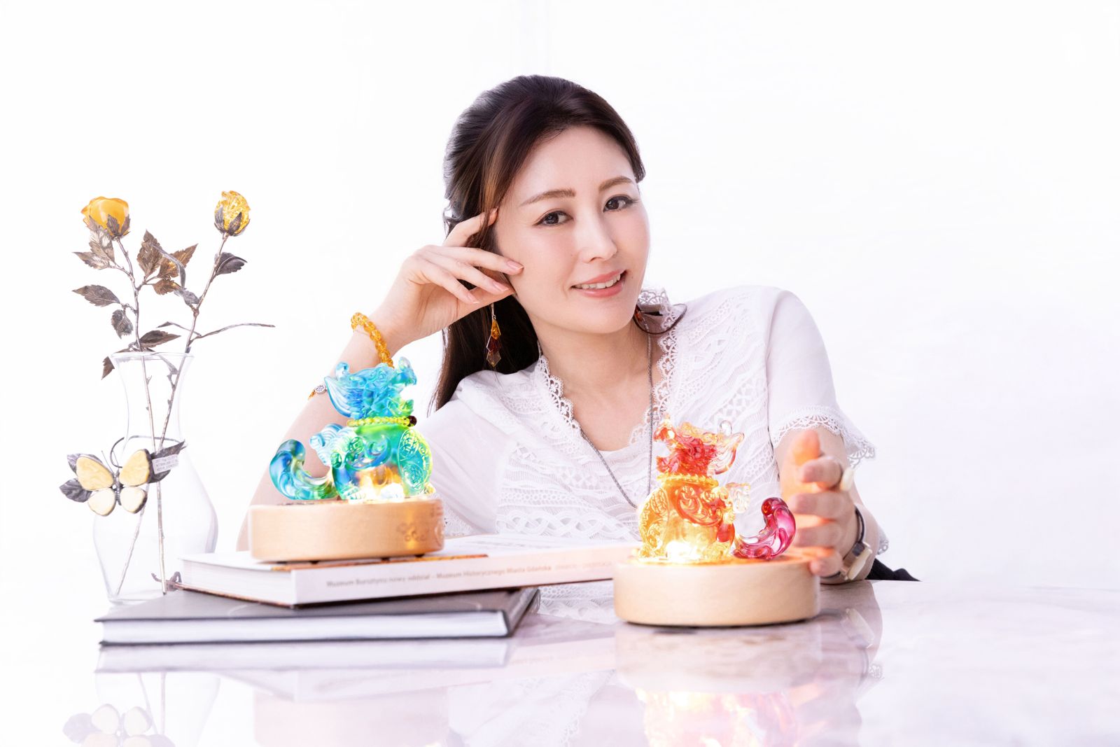 麻衣離婚後身價翻倍！自曝收藏百萬「錶界天花板」　傳授10歲兒投資秘訣