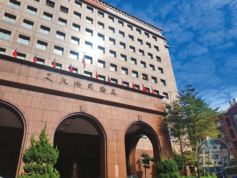 基隆「軍界名廟」傳性醜聞　8旬主委侵犯女信眾遭羈押禁見