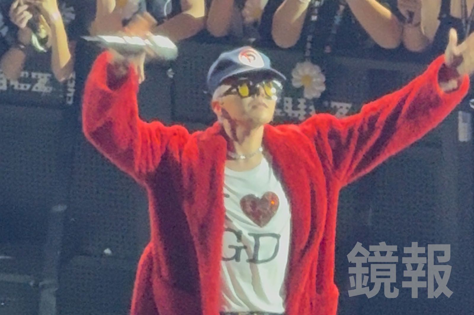 直擊／GD演唱會感性道「BIGBANG是時候一起回歸」　承諾「很快再回來」