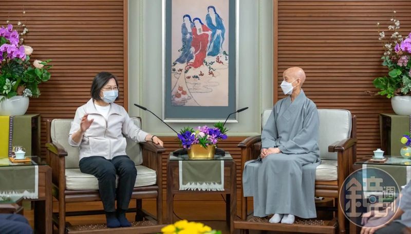 買疫苗要付接洽費！證嚴法師也黑人問號「為什麼這麼貴？」　陳昱瑄竟下指導棋：教作帳躲內部審核