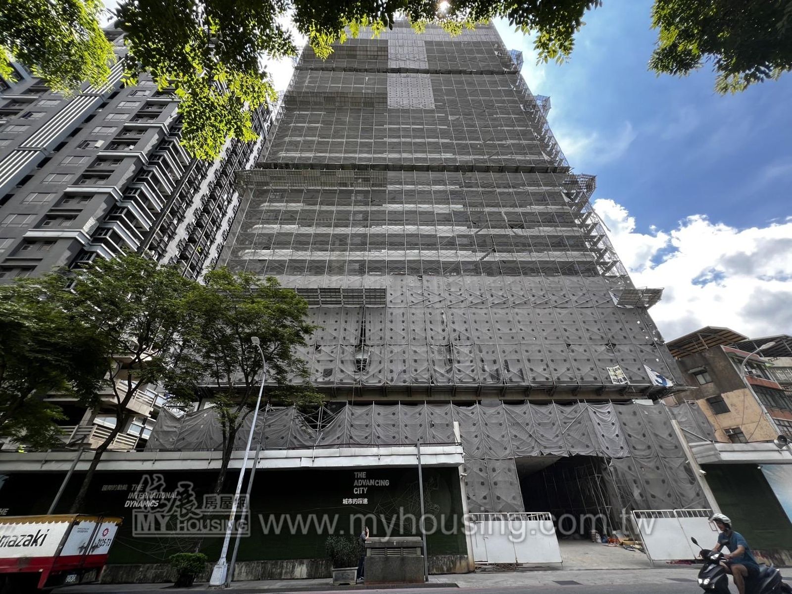 不是豪宅每坪也能賣破百萬 新北百萬宅靠蛋黃高樓小宅魔法護盤