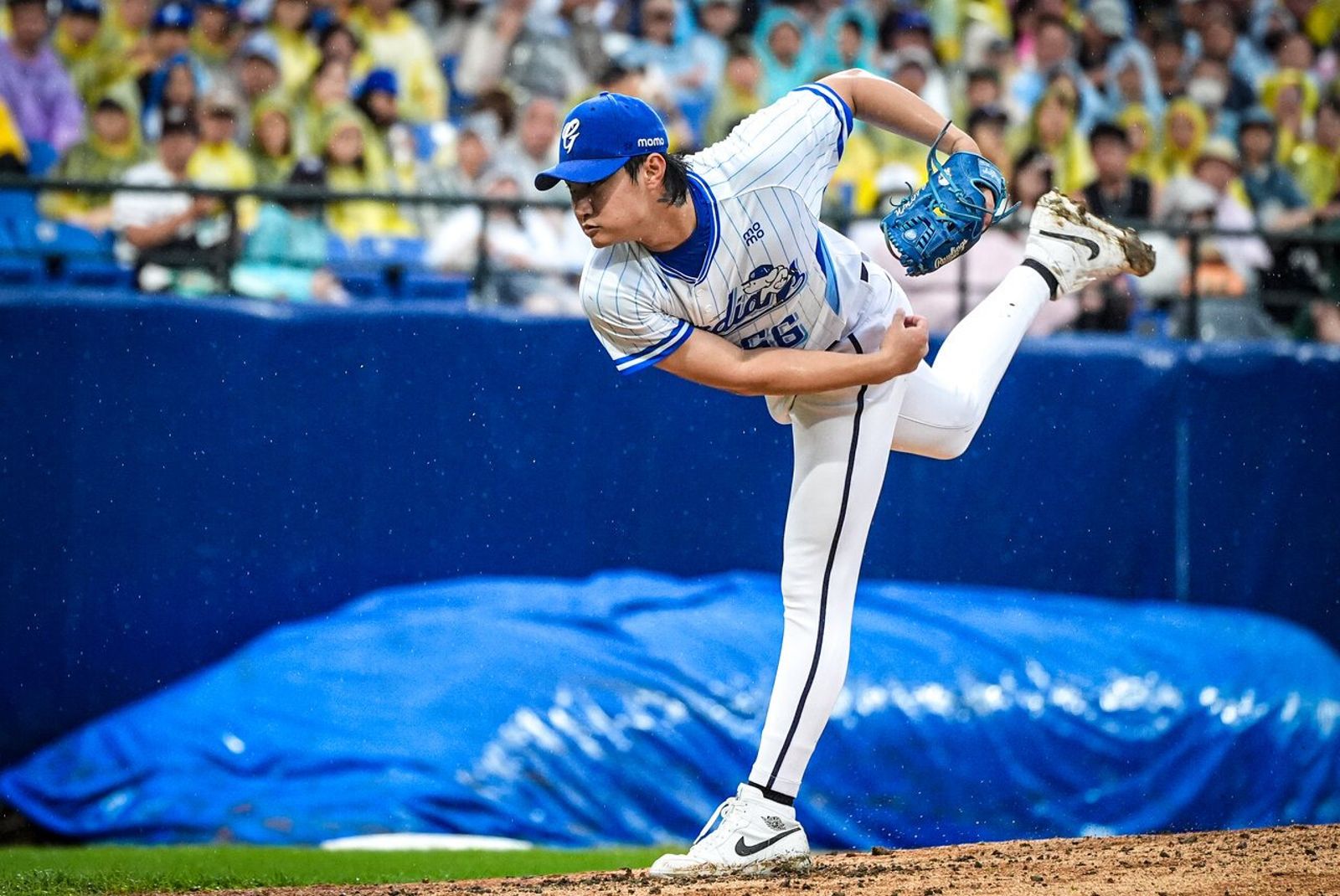 富邦悍將7比0完封台鋼雄鷹奪戰績第二 李東洺無懼雨勢締造半季8勝紀錄